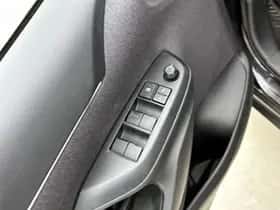 Toyota Yaris_Cross (2022) thumbnail 22