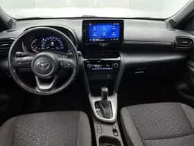 Toyota Yaris_Cross (2022) thumbnail 4