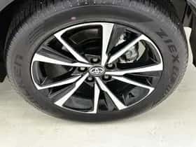 Toyota C-HR (2025) thumbnail 22