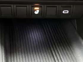 Toyota C-HR (2025) thumbnail 23