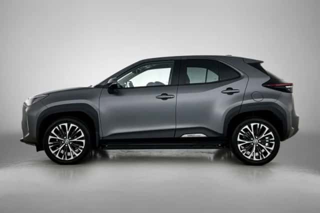 Toyota Yaris Cross (2022) thumbnail 3