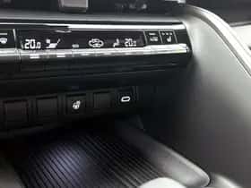Toyota C-HR (2026) thumbnail 24