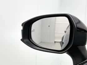 Toyota C-HR (2026) thumbnail 36