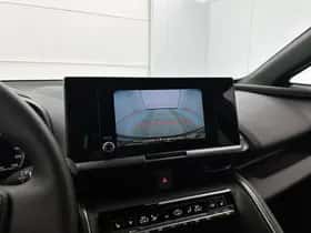 Toyota C-HR (2026) thumbnail 8