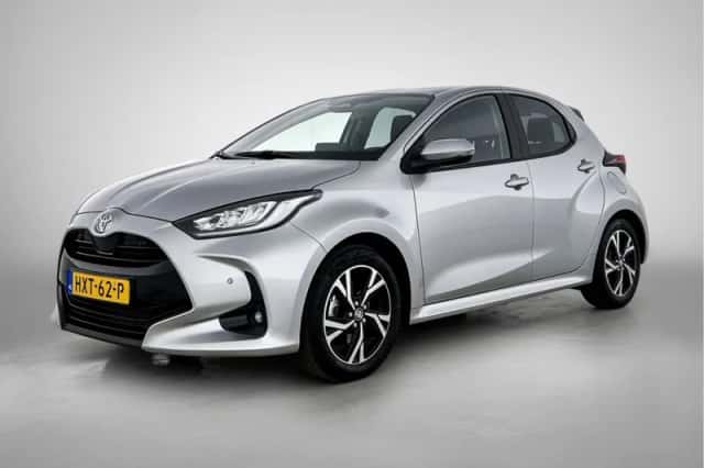 Toyota Yaris (2025) thumbnail 1
