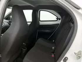 Toyota Aygo (2024) thumbnail 16