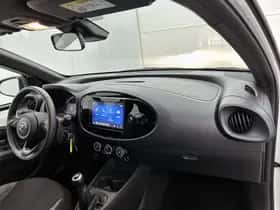 Toyota Aygo (2024) thumbnail 6