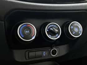 Toyota Aygo (2024) thumbnail 9