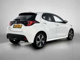 Toyota Yaris (2025) thumbnail 2