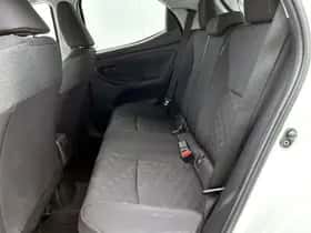 Toyota Yaris (2025) thumbnail 17
