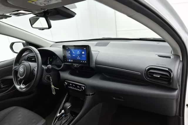 Toyota Yaris (2025) thumbnail 6
