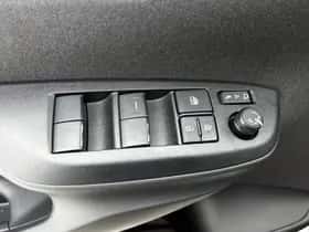 Toyota Yaris_Cross (2026) thumbnail 23
