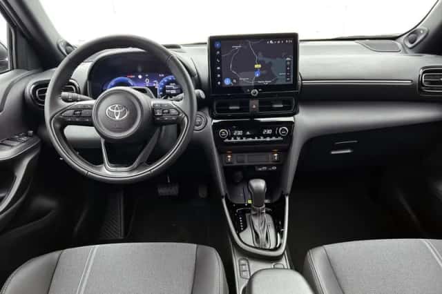 Toyota Yaris_Cross (2026) thumbnail 4