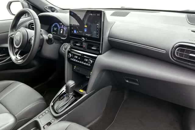Toyota Yaris_Cross (2026) thumbnail 6