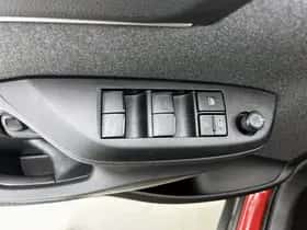 Toyota Yaris_Cross (2022) thumbnail 22