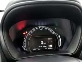 Toyota Aygo (2024) thumbnail 5