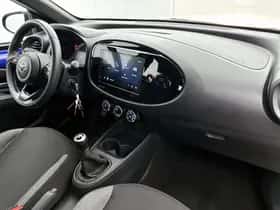 Toyota Aygo (2024) thumbnail 6