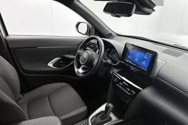 Toyota Yaris_Cross (2022) thumbnail 6