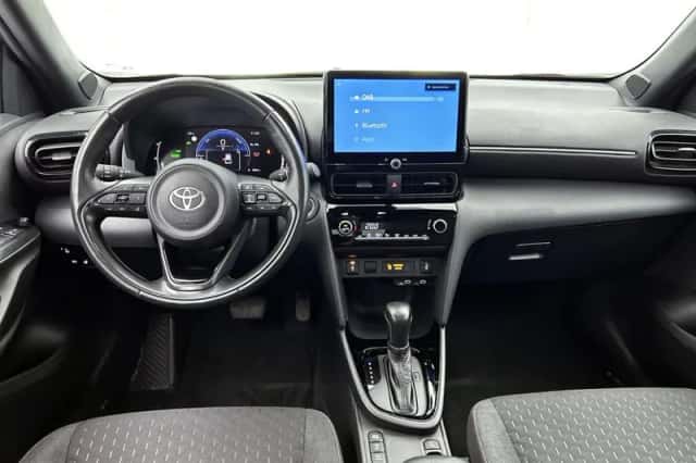 Toyota Yaris_Cross (2024) thumbnail 4