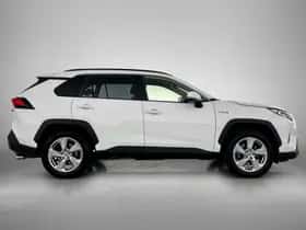 Toyota RAV4 (2021) thumbnail 11