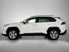 Toyota RAV4 (2021) thumbnail 3