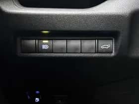 Toyota RAV4 (2021) thumbnail 33