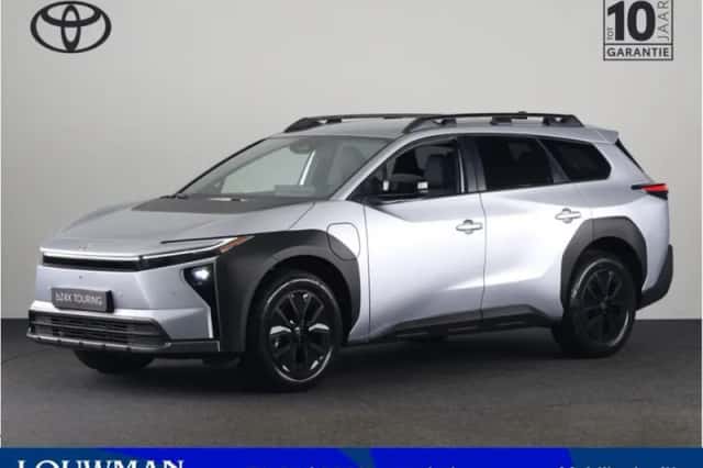 Toyota bZ4X (2026) thumbnail 1