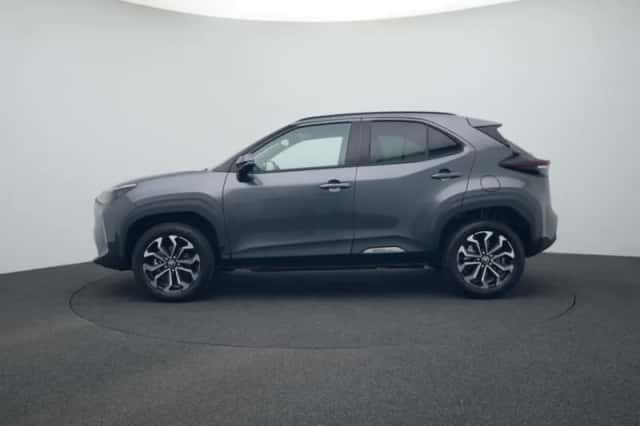 Toyota Yaris Cross (2026) thumbnail 3