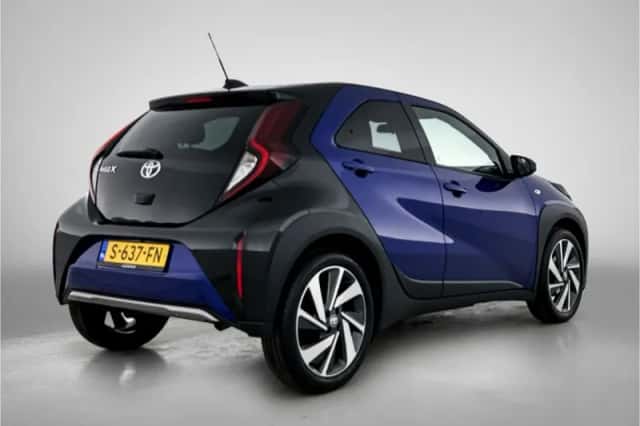 Toyota Aygo (2023) thumbnail 2