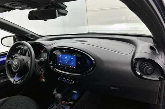 Toyota Aygo (2023) thumbnail 6