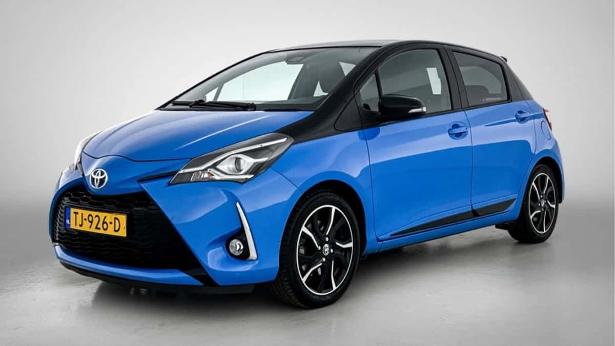 Toyota Yaris (2018) — foto 1