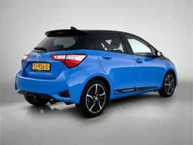 Toyota Yaris (2018) thumbnail 2