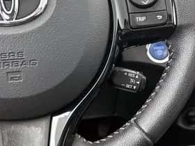 Toyota Yaris (2018) thumbnail 15