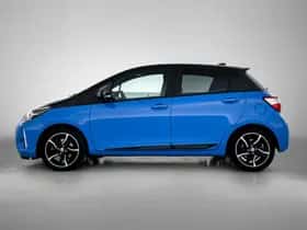 Toyota Yaris (2018) thumbnail 3