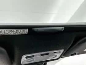 Toyota Yaris (2018) thumbnail 26