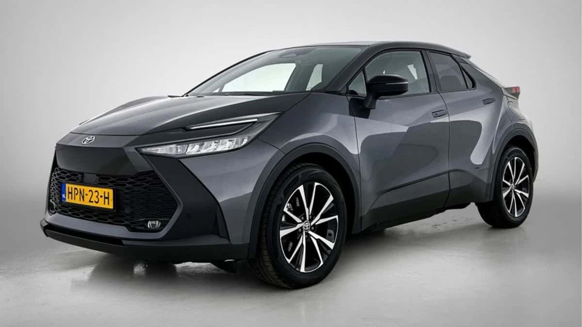 Toyota C-HR (2025) — foto 1
