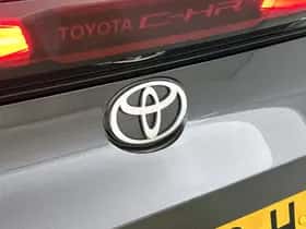 Toyota C-HR (2025) thumbnail 19