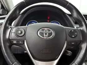 Toyota Auris (2015) thumbnail 17