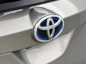 Toyota Auris (2015) thumbnail 18