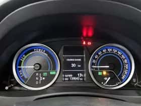 Toyota Auris (2015) thumbnail 5