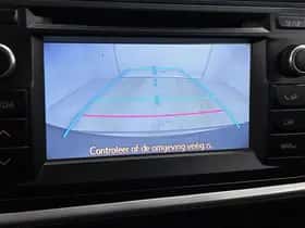 Toyota Auris (2015) thumbnail 8