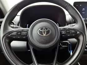 Toyota Yaris (2025) thumbnail 18