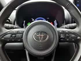 Toyota Yaris_Cross (2024) thumbnail 17