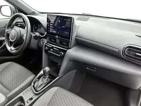 Toyota Yaris_Cross (2024) thumbnail 6
