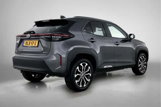 Toyota Yaris_Cross (2024) thumbnail 2