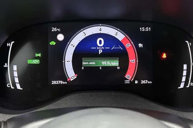 Toyota Yaris_Cross (2024) thumbnail 5