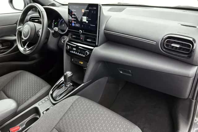 Toyota Yaris_Cross (2024) thumbnail 6