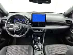 Toyota Yaris (2025) thumbnail 4