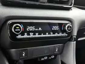 Toyota Yaris (2025) thumbnail 9