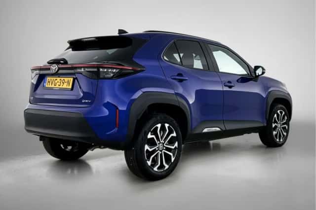 Toyota Yaris Cross (2025) thumbnail 2